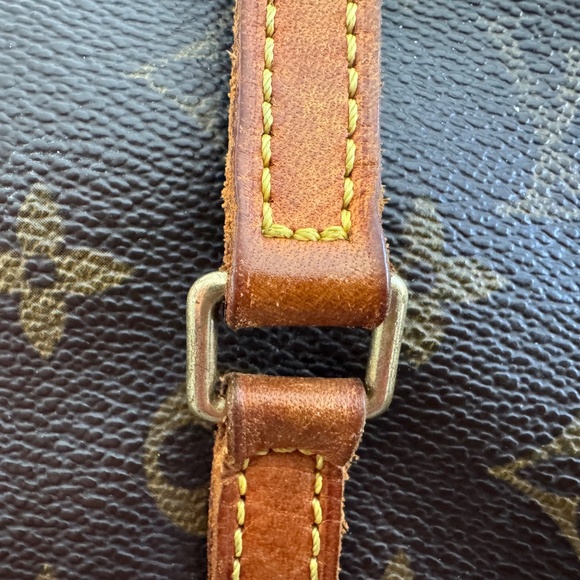 Vintage Louis Vuitton LV Monogram Papillon 30 (2002) and matching wallet! - Picture 8 of 15